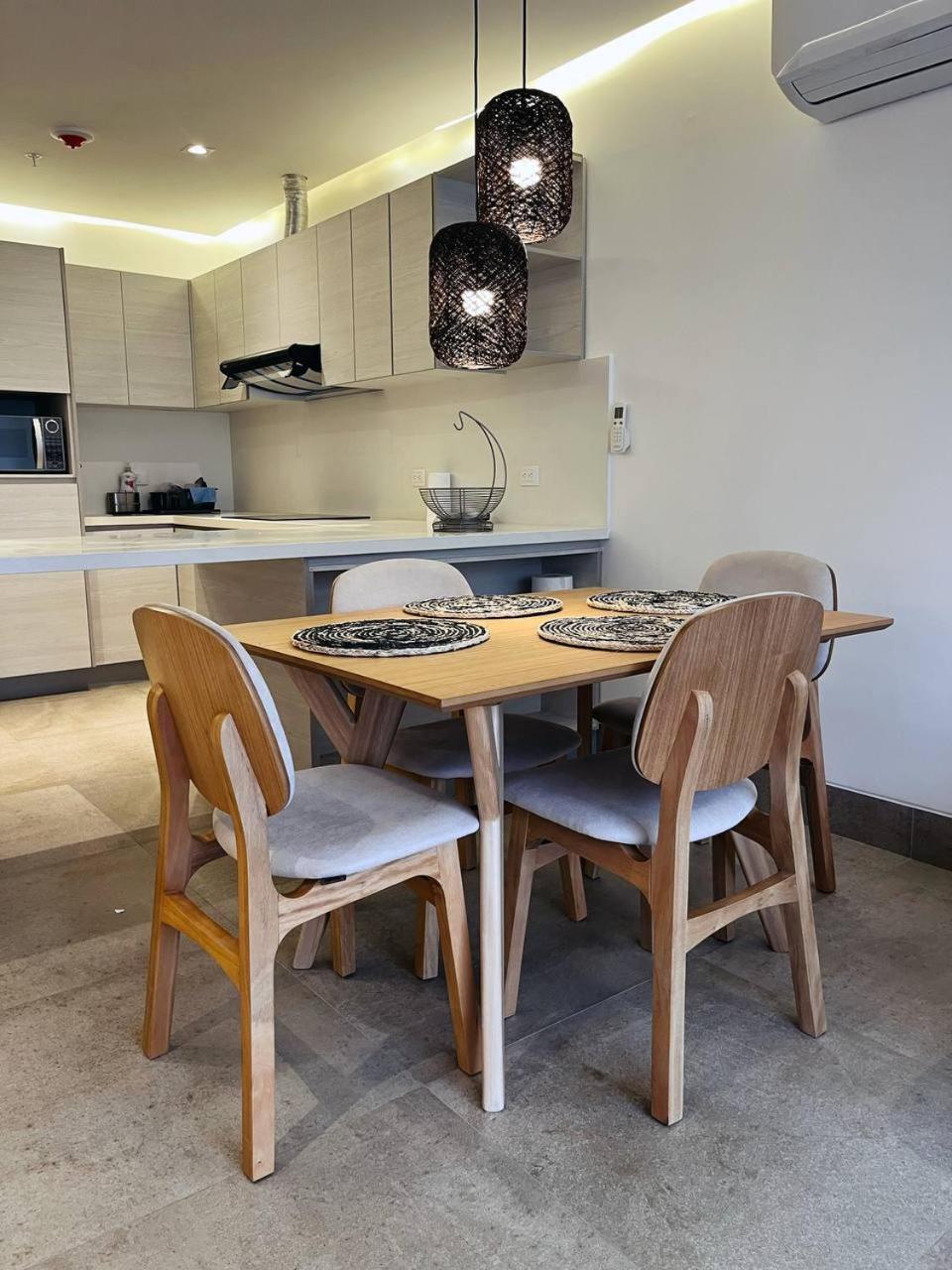 Airbnb Guayaquil, Mall Del Sol, Piso Alto