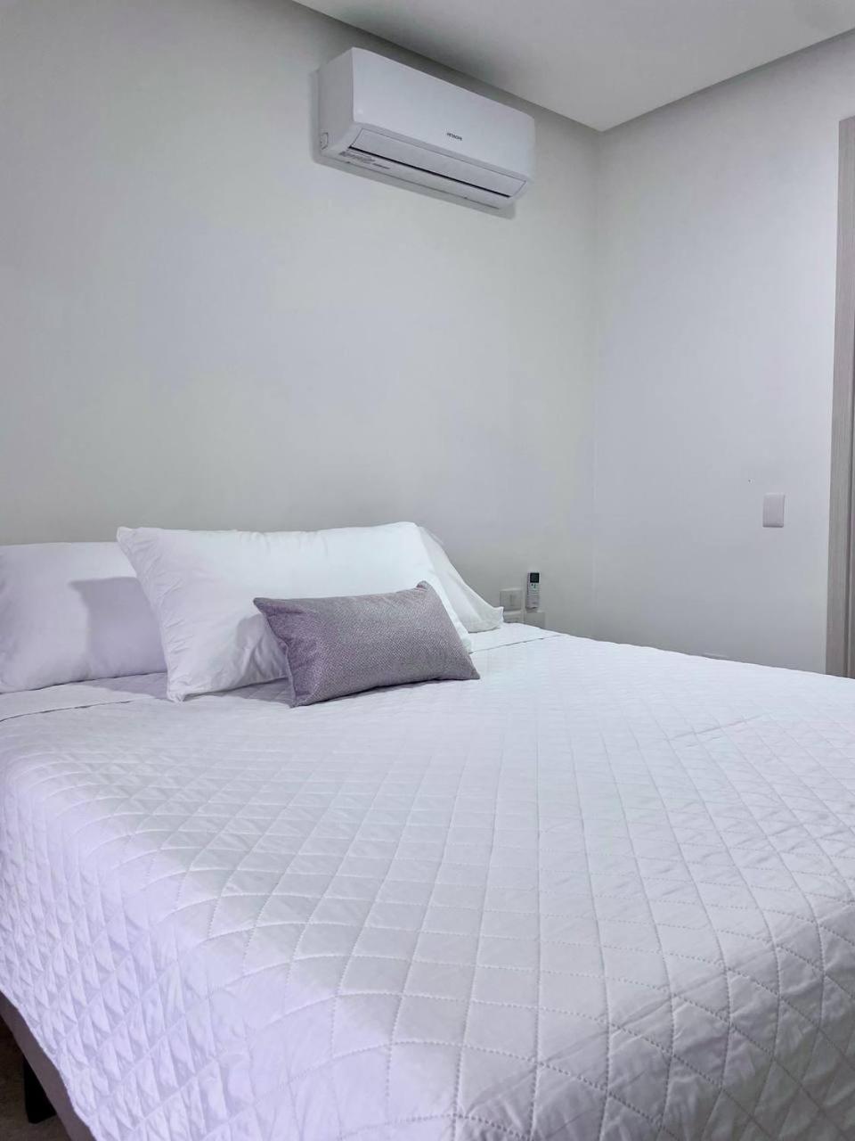 Airbnb Guayaquil, Mall Del Sol, Piso Alto Guayaquil