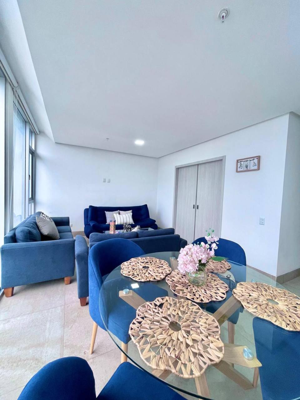 Airbnb Guayaquil, Mall Del Sol, Piso Alto *